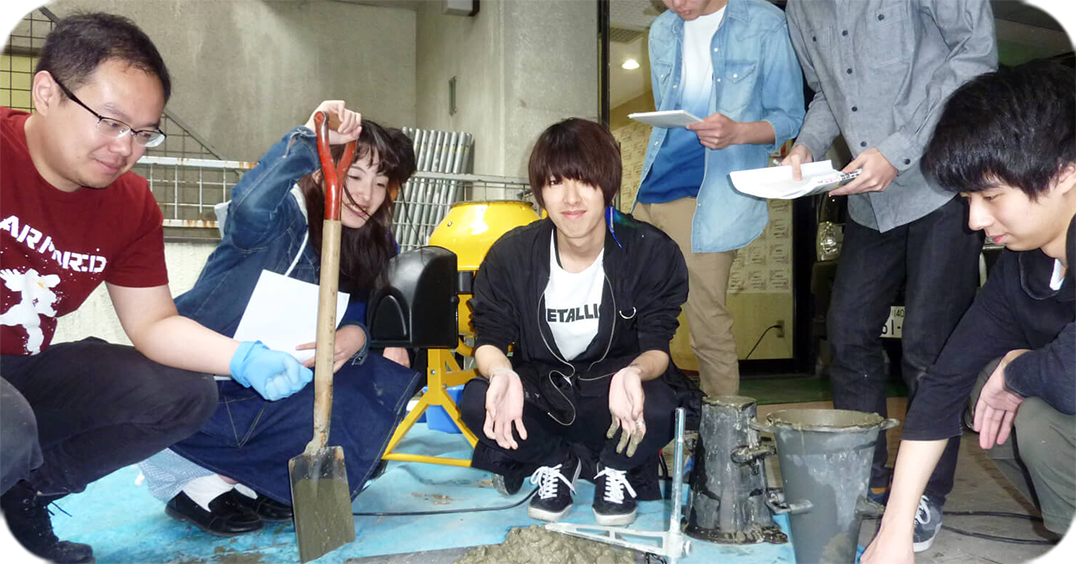 より実践的に学ぶ