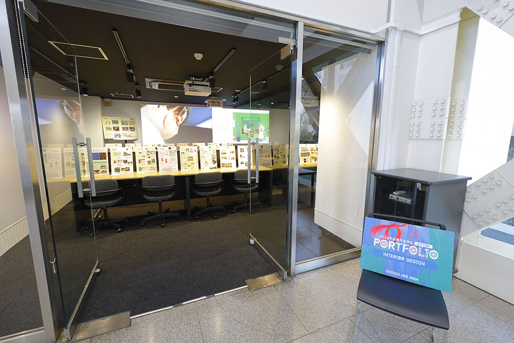 2年生の卒業制作展と同時展示